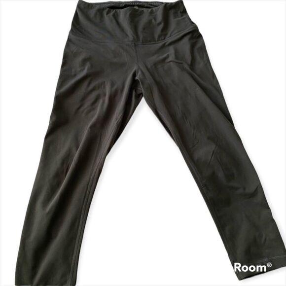 𝅺yogalicious 7/8 leggings (Charcoal grey) Size M - Picture 1 of 4